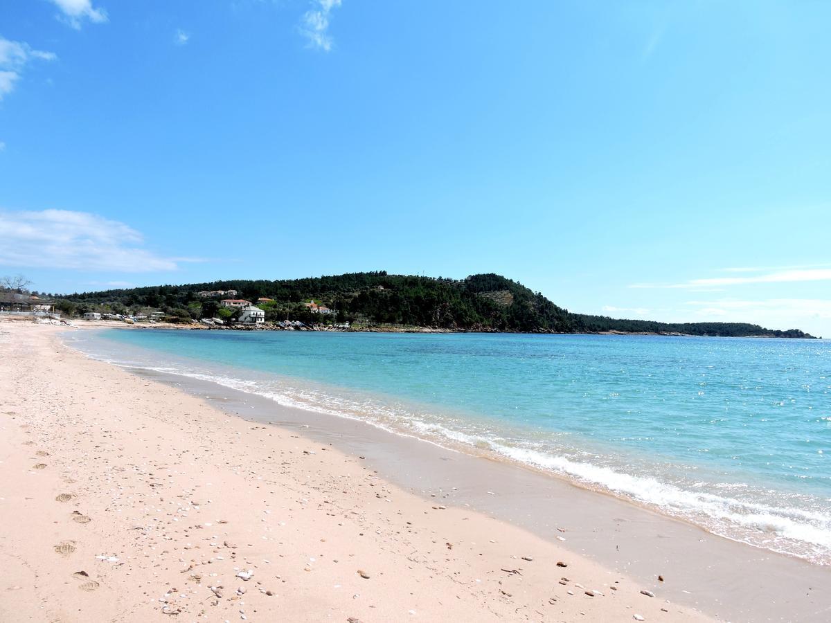 Astris Beach 外观 照片